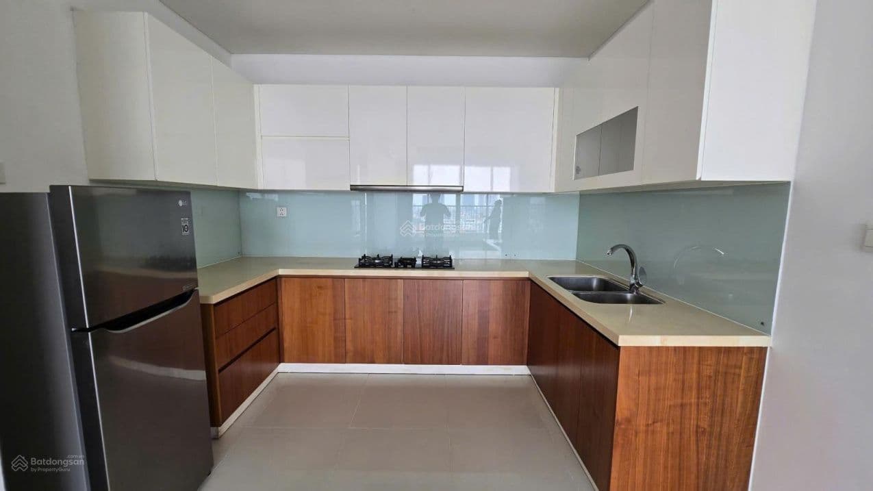 Exclusive 2-Bedroom Apartment with Basic Interior in Thao Dien Pearl, 105.2 sqm with Stunning River View, 28 Million VND/Month - Image 3