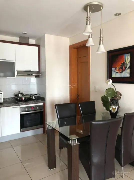 For Rent: The Manor 2BR 105m2 Beautiful Southeast-Facing View - Photo 2