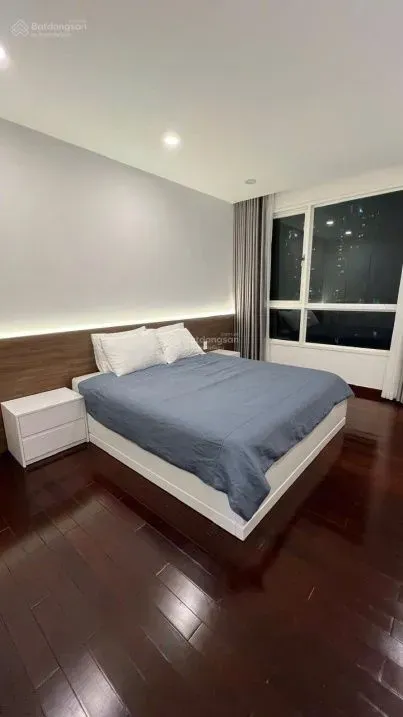 For Rent: The Manor 3BR 157m² River View Apartment with High-End Furniture - Photo 5
