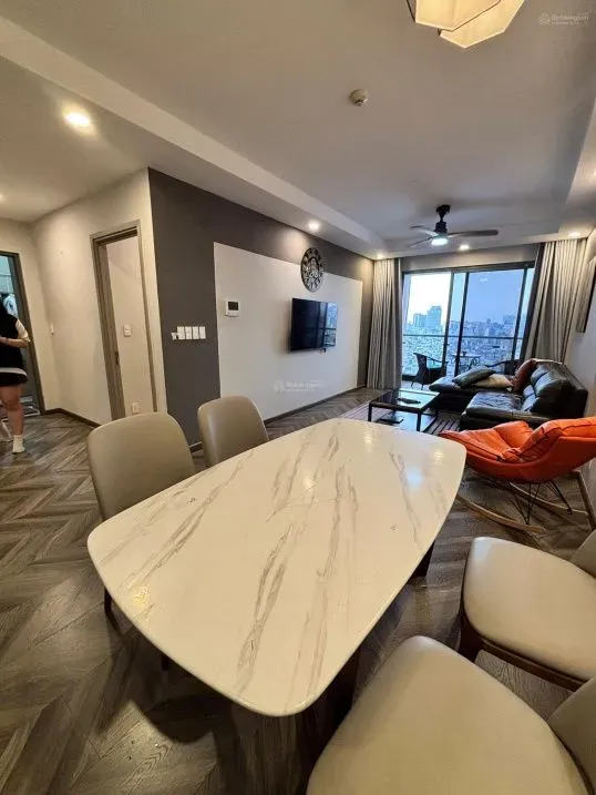Cho thuê căn hộ 2PN 2WC The Gold View 91.6m² không gian rộng nhất phân khúc - Photo 1