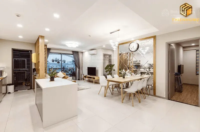 Cho thuê căn hộ 3PN 2WC The Gold View 133m² lầu cao view trung tâm Q1 - Photo 1