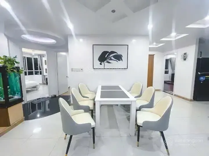 3BR 2WC 90sqm Apartment for Rent at Xi Grand Court, District 10 - 20 Million VND - Photo 1