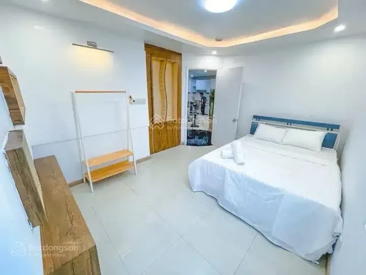 3BR 2WC 90sqm Apartment for Rent at Xi Grand Court, District 10 - 20 Million VND - Photo 3