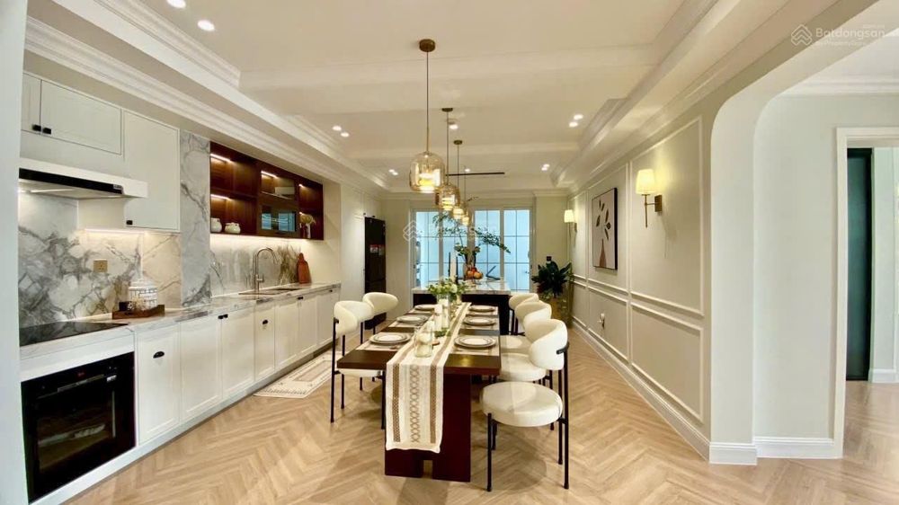 For Rent: Riverpark Residence 3BR 146m² Fully Furnished Premium Interior 34 Million - Photo 1