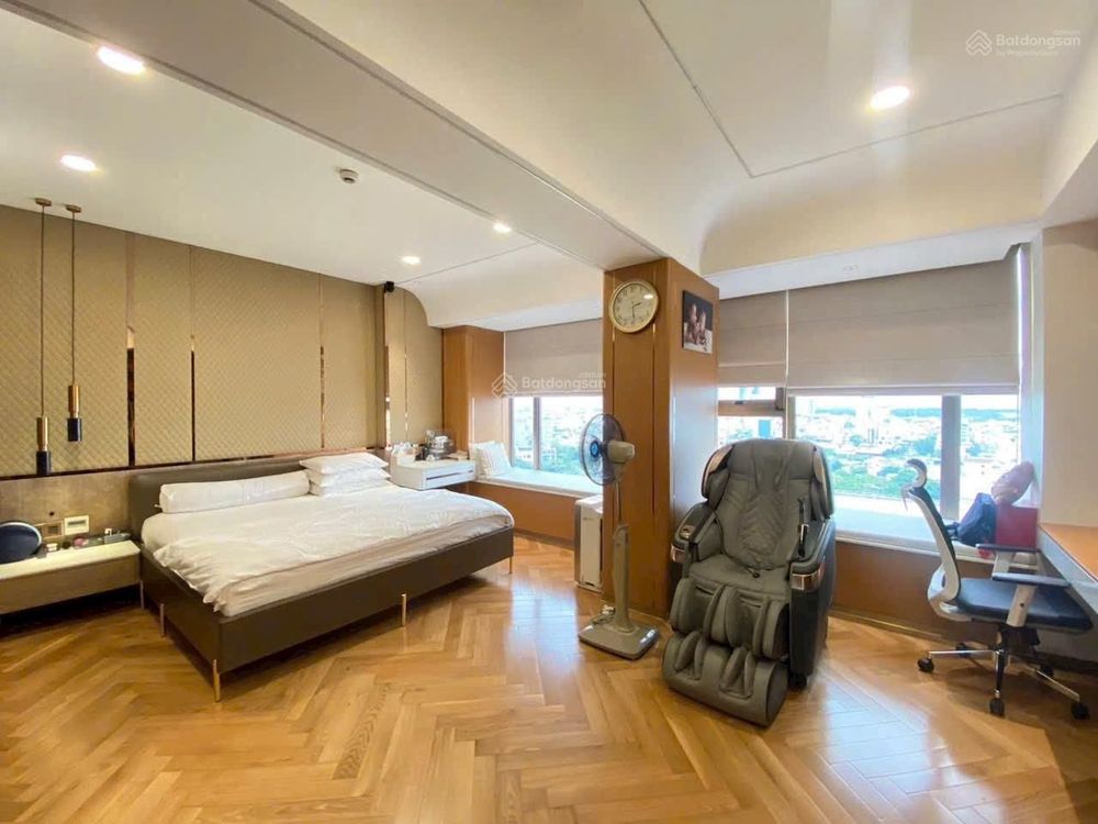 For Rent: The Peak Midtown 4BR 210m² Fully Furnished Luxury Apartment with River View — 140 Million/Month - Photo 4
