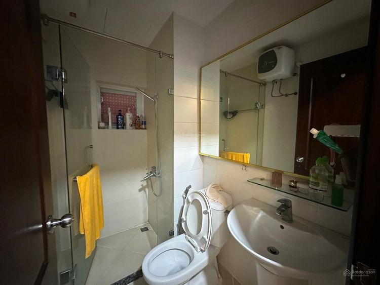 For Rent: Riverside Residence 2BR 82m² Fully Furnished 5th Floor 20 Million - Photo 5