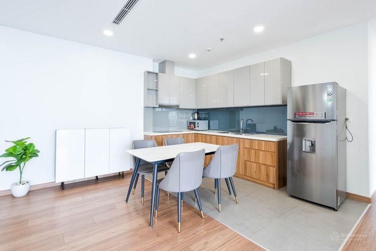 For Rent: Eco Green Sài Gòn Apartment, 3BR 95m², Fully Furnished, District 1 Fireworks View, 20 Million - Photo 2