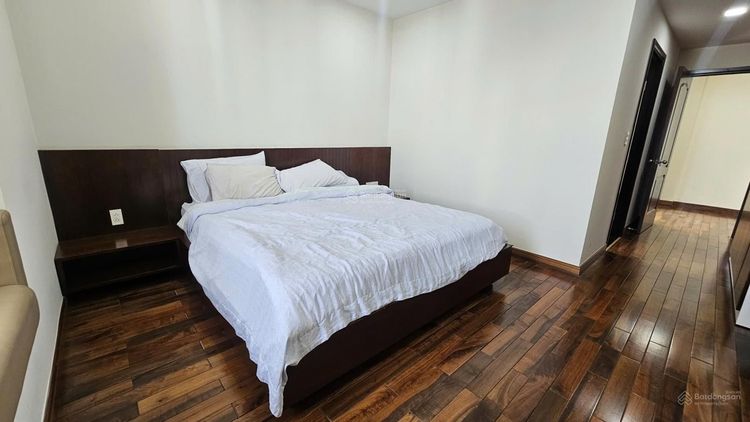 For Rent: Riverside Residence 3BR 146m² Fully Furnished River View 40 Million - Photo 3