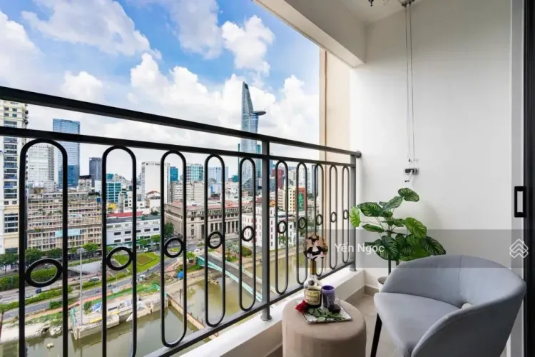 Saigon Royal Apartment for Rent - 2BR 2BA 85m2 - Only 26.5 Million - River View - Photo 2