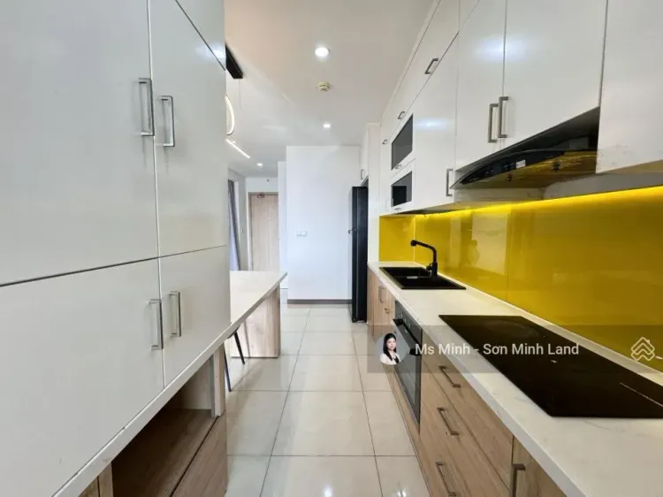 For Rent: 2BR+1 Multipurpose Room, 105m2, Beautiful New Empty Unit at Hà Đô Centrosa - Photo 4