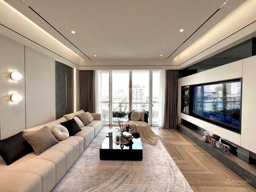 出租：Cardinal Court 三房 108m² 高档全装修公寓 4000万越南盾